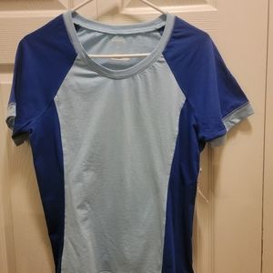 Tri-Color Blue Tee Size Small‎